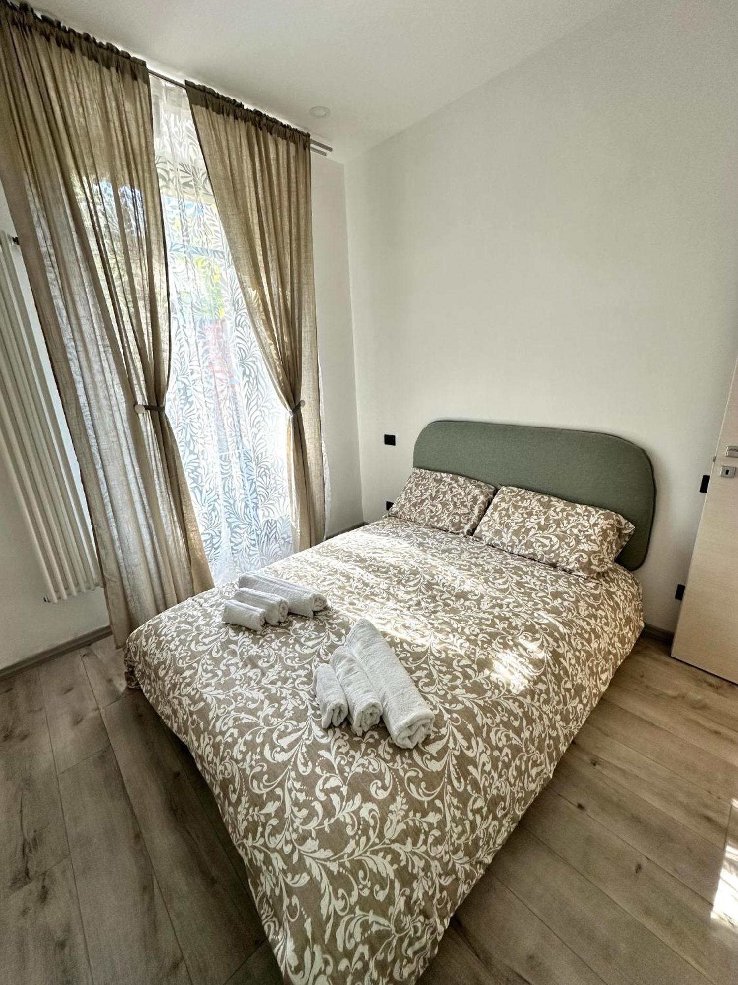 Apartamento Casa Chiarina - Centro Citta Turín Exterior foto